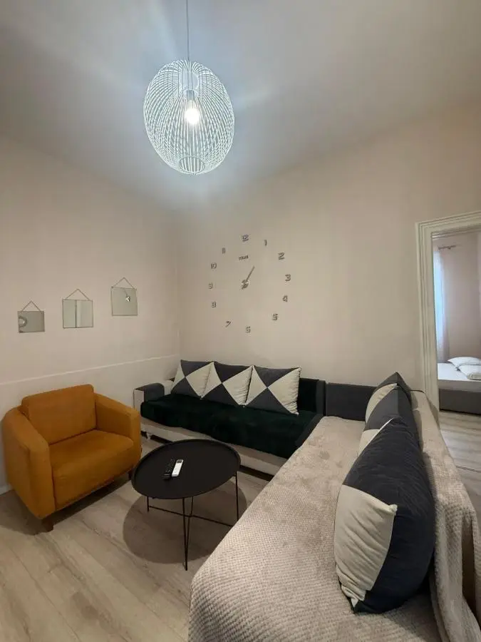 Limore Hostel