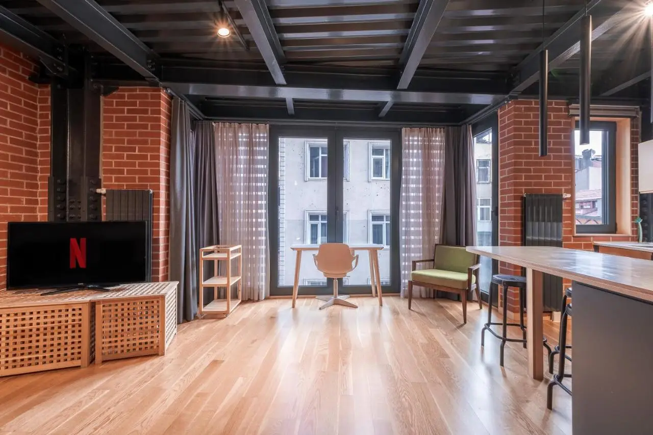 Homie Suites - ''Loft 27'' Urban Comfort Suites in the Heart of Cihangir