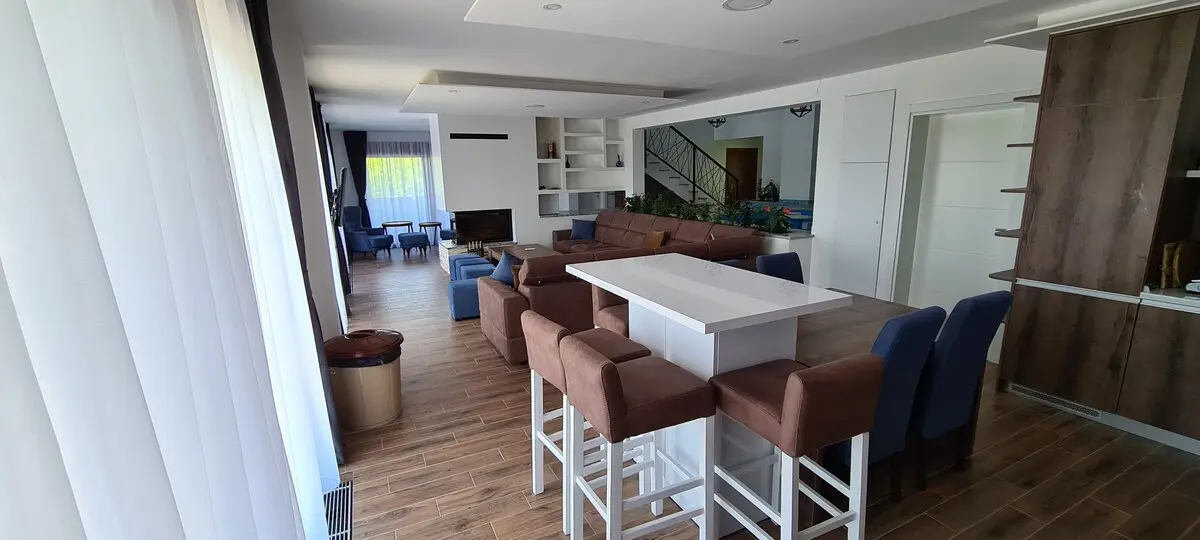 Luxury apartment with sauna and pool