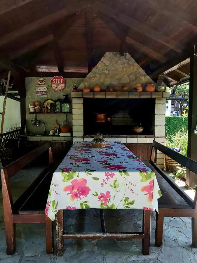 Holiday House Bella