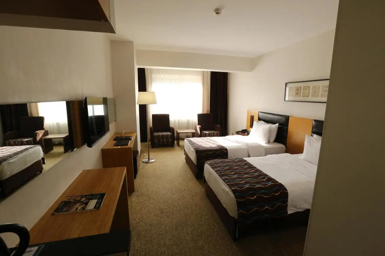 North Point Hotel