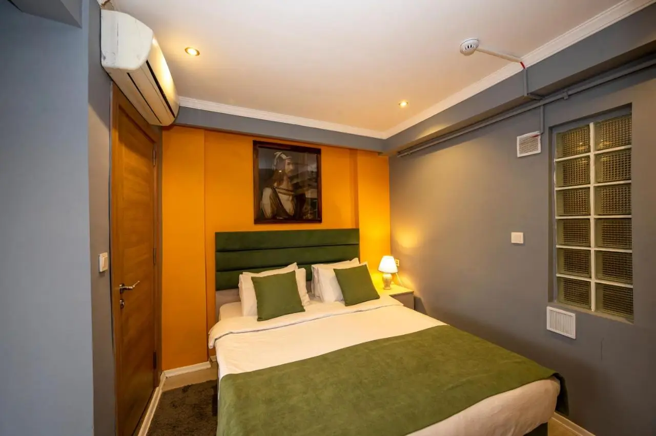 Marida Suit - Istanbul Taksim