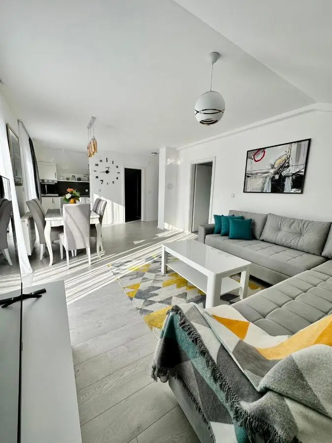 Lux Apartments Minja