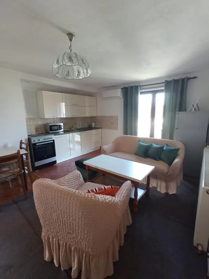 Apartman "EM"