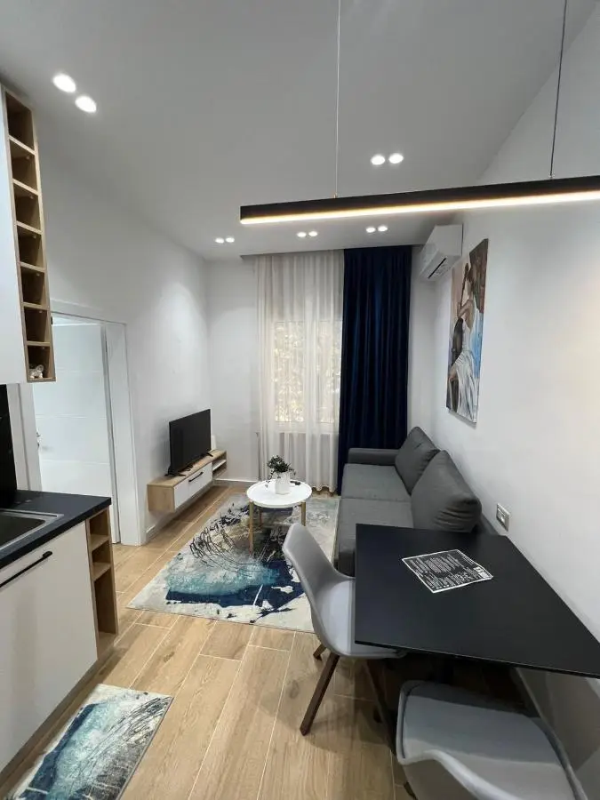 Apartament in Blloku in front of Taiwan
