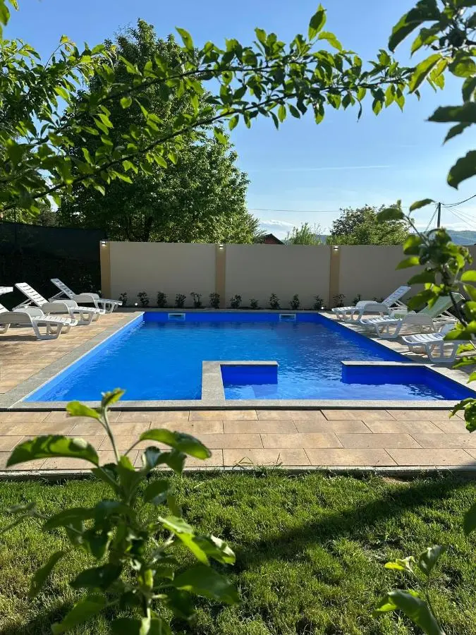 Villa Solis Sarajevo Private Pool Jacuzzi