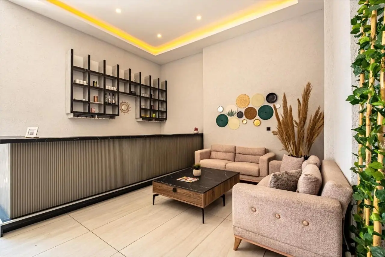 Laristone Suite Spa Hotel