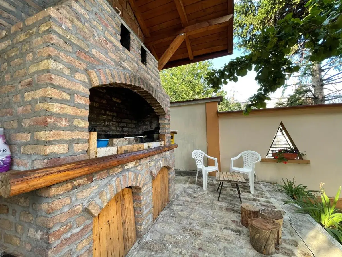 Apartments in villa Sabb for rent