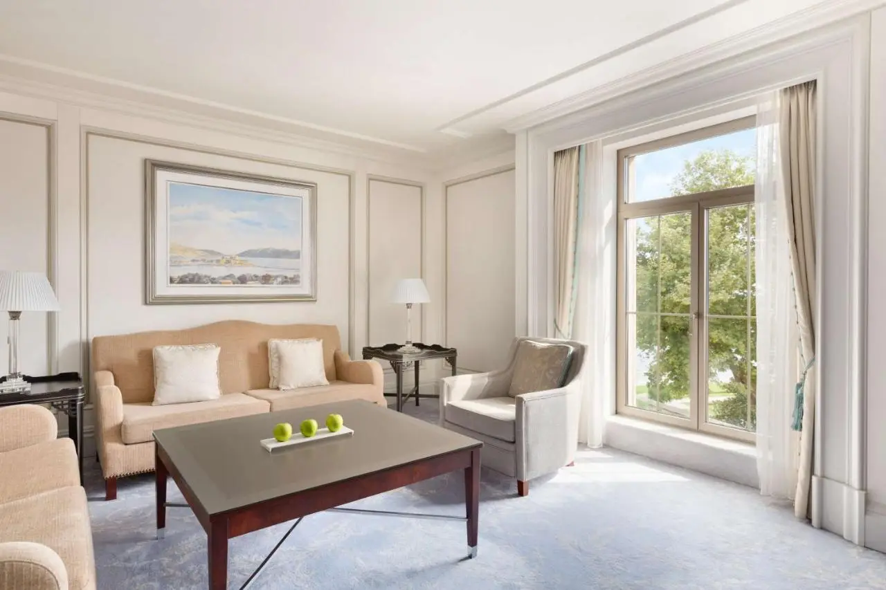 Shangri-La Bosphorus, Istanbul