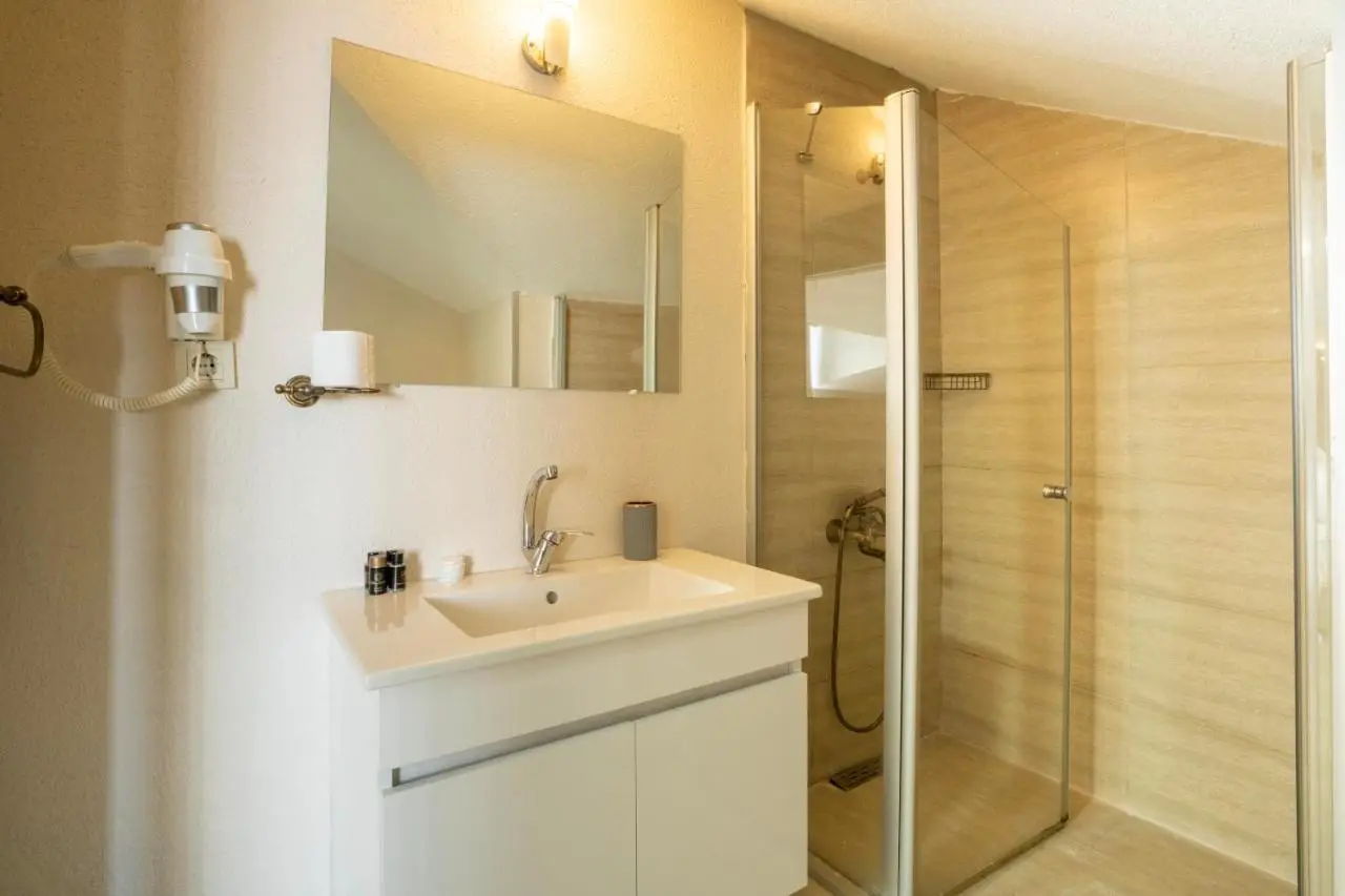 Valide Hotel