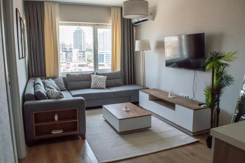 Luxe Suite AI28