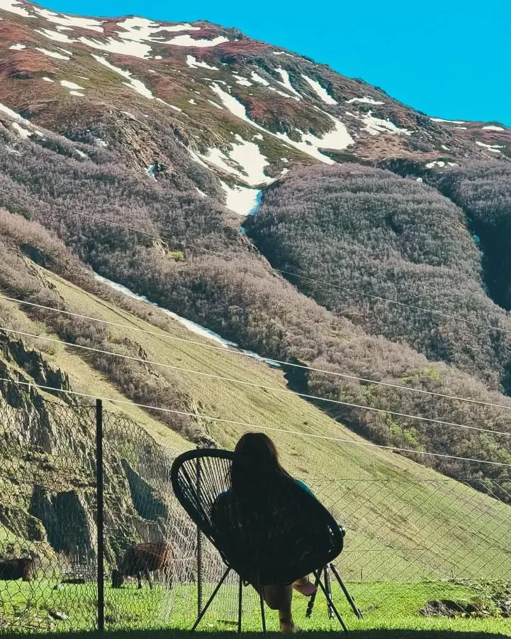Kazbegi Twins