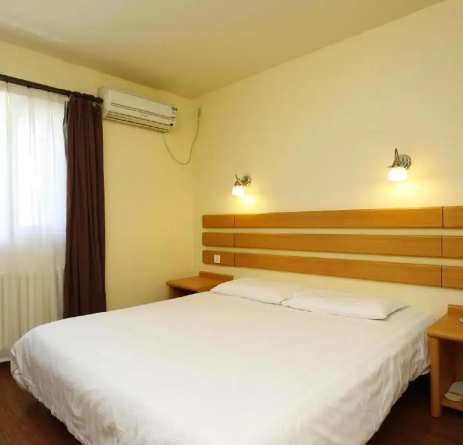 Ekm Hotel Russian Baku