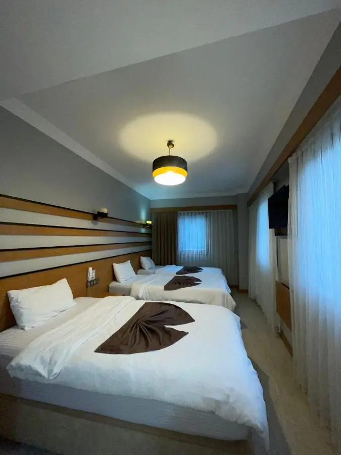 Quars Garden Hotel