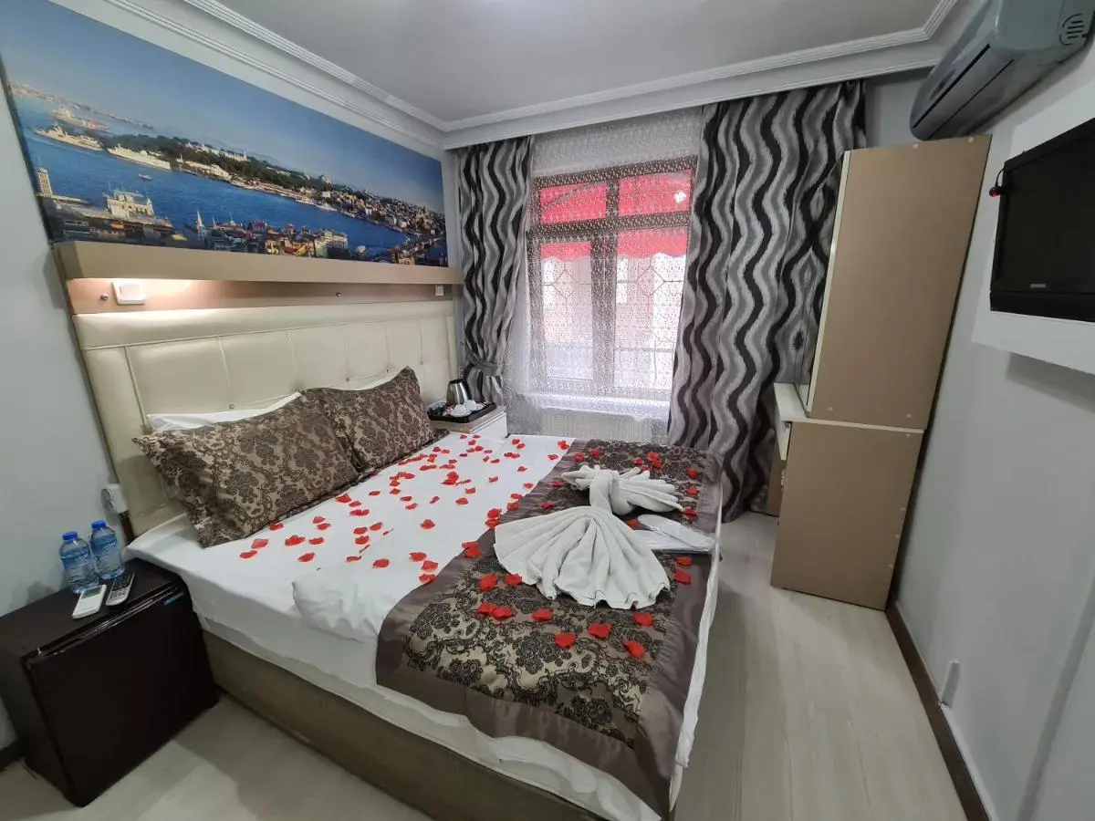 Oceans 7 Hotel