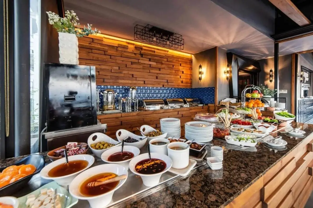 Royal Capital Thermal & Spa Hotel
