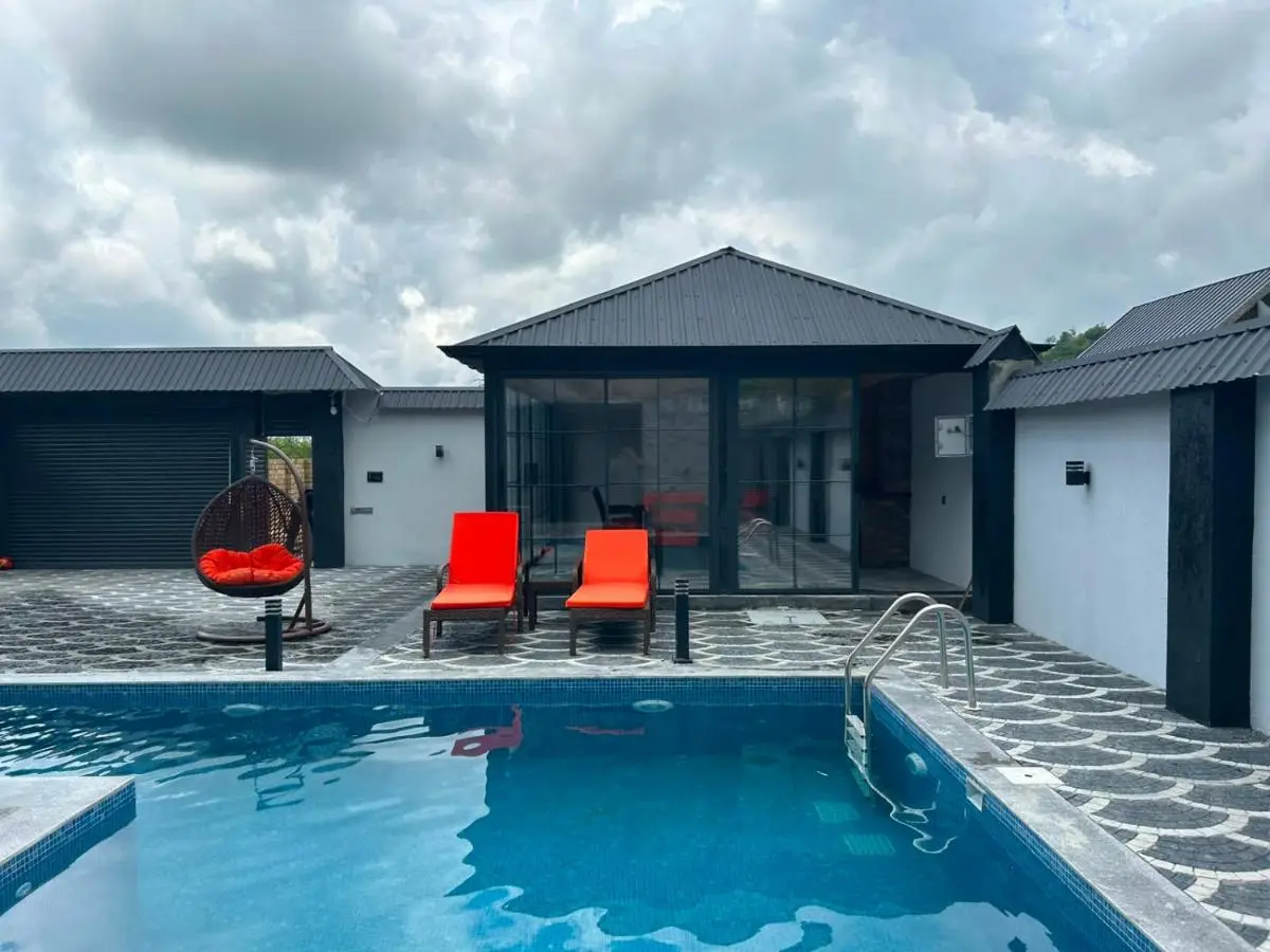 Roman's Spa & Villas