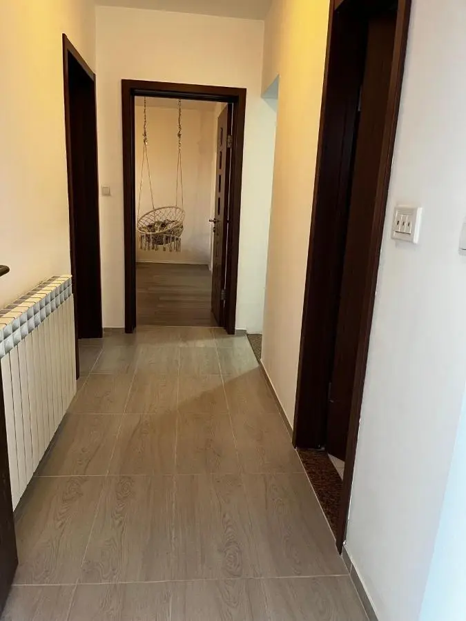 Silver Apartment