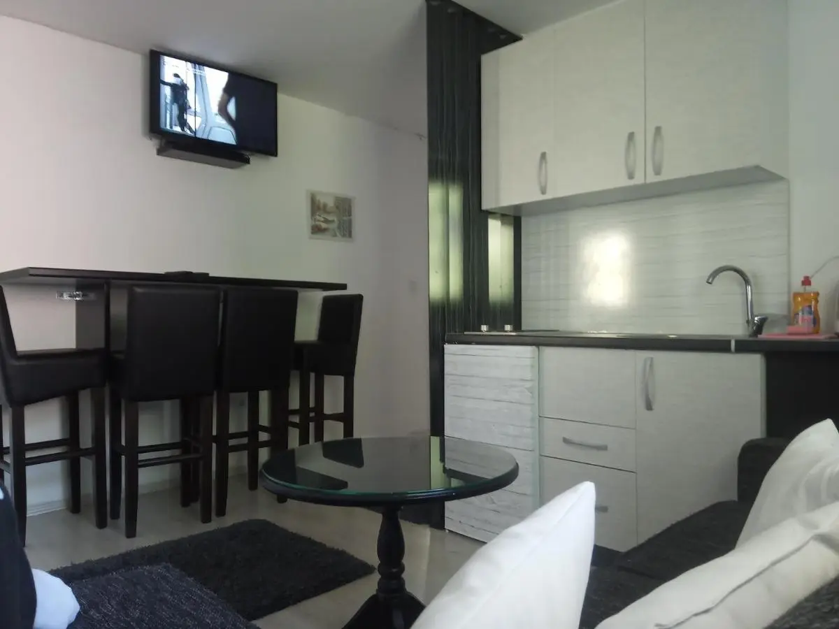 Apartments Žera