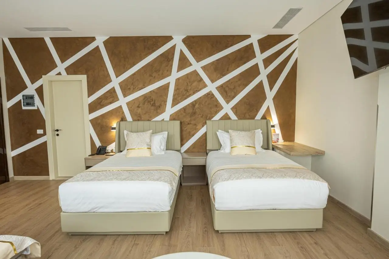 Sky Hotel Tirana