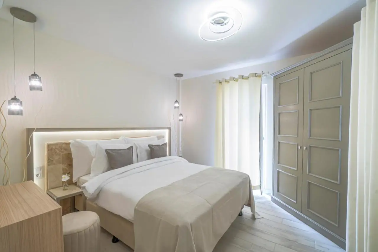 Elementa Boutique Hotel - Adults Friendly