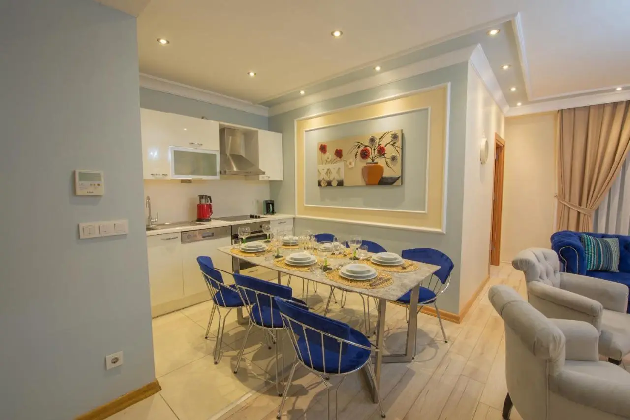 Three bedroom Duplex apartment with large terrace