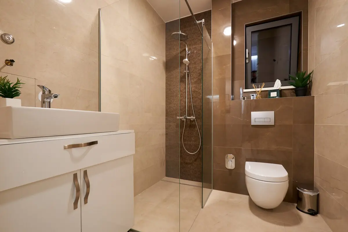 Olympic 84 outdoor Jacuzzi three bedroom apartment