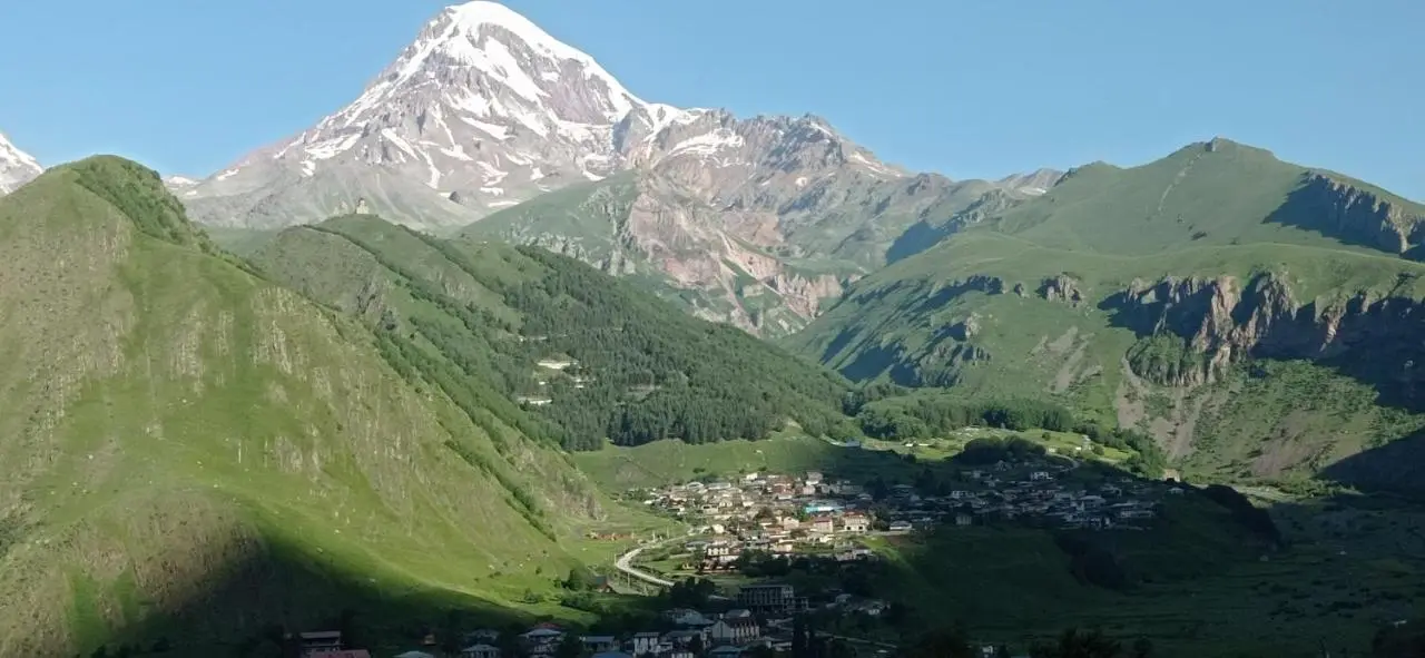 Kazbegi 4U