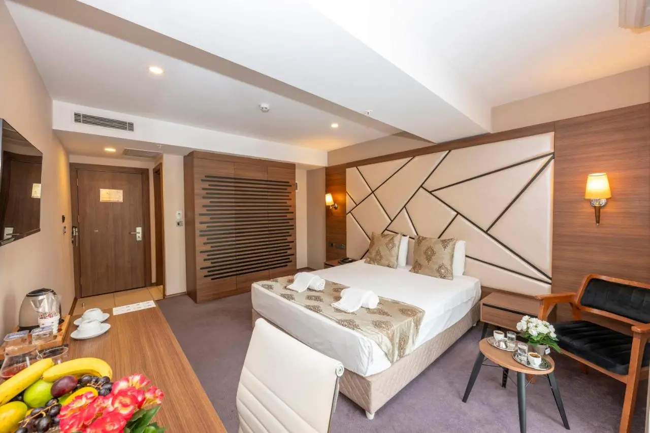 Litros Hotel & Spa