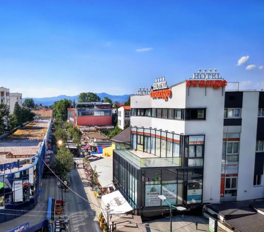 Orange Hotel
