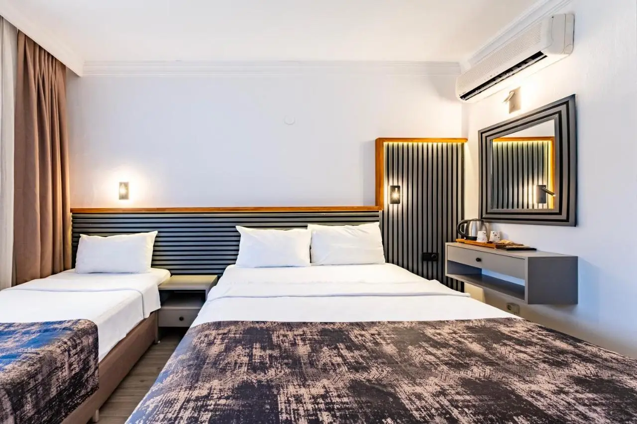 Costa Bitezhan Beach Hotel