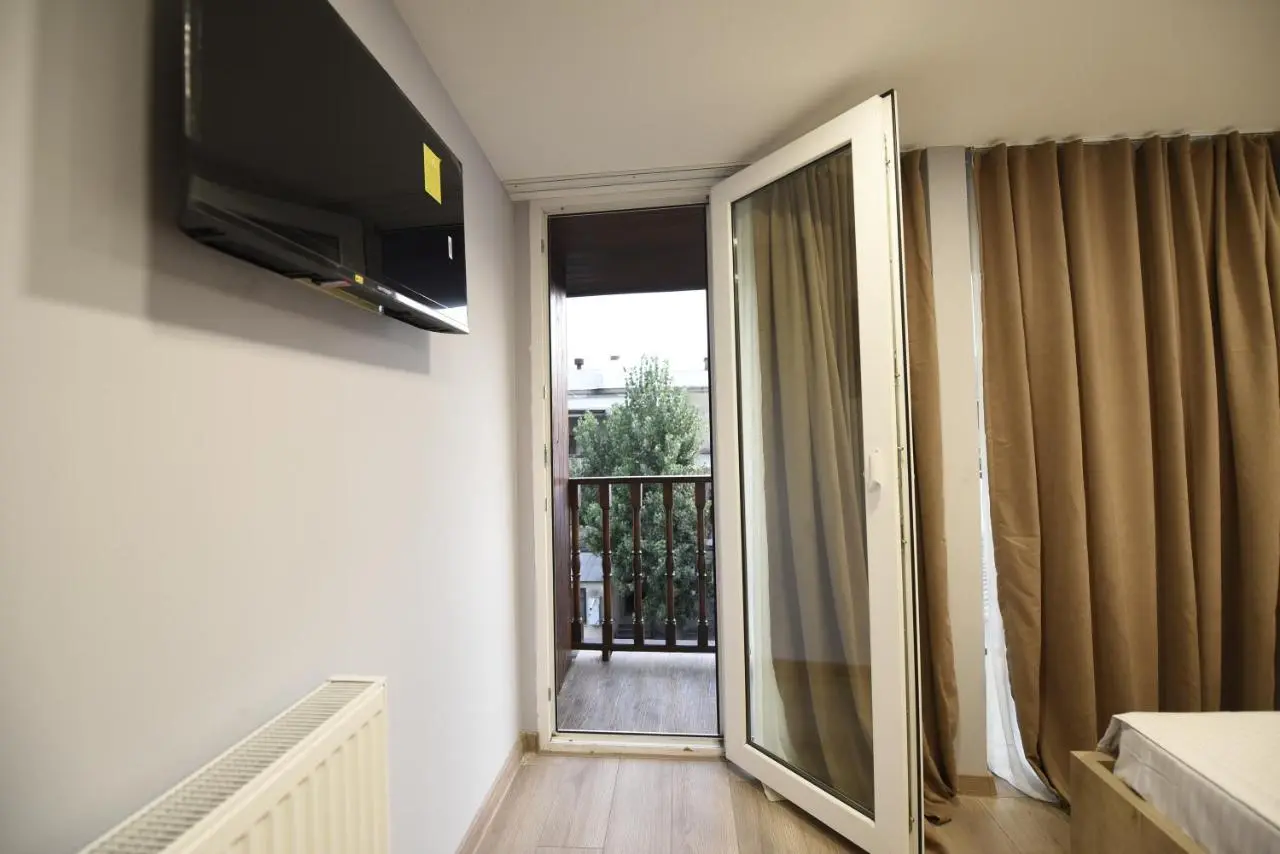 Family Hotel Avlabar