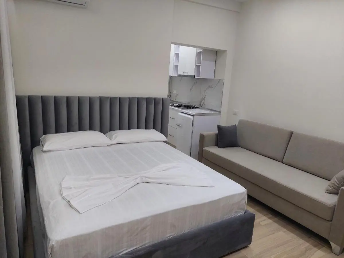 SOLE INN