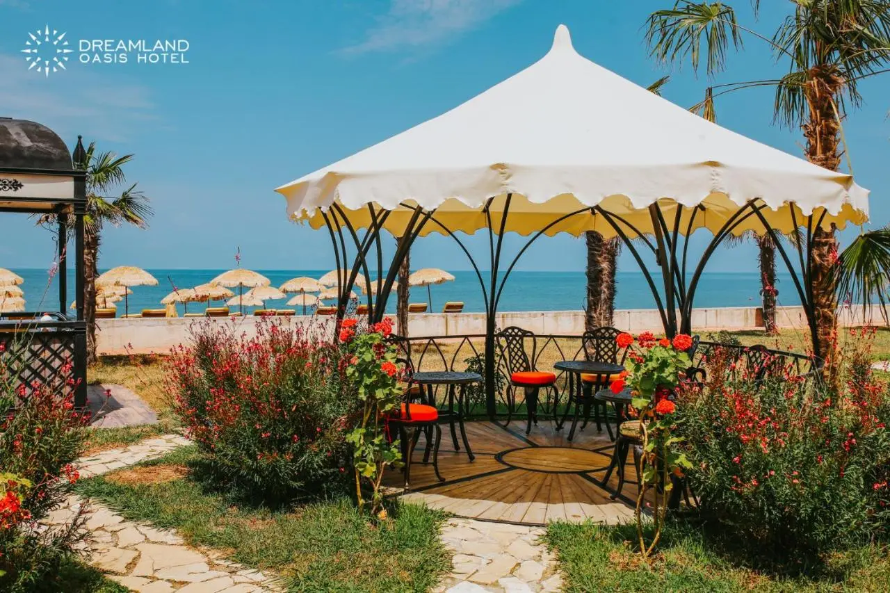 Dreamland Oasis Hotel Chakvi