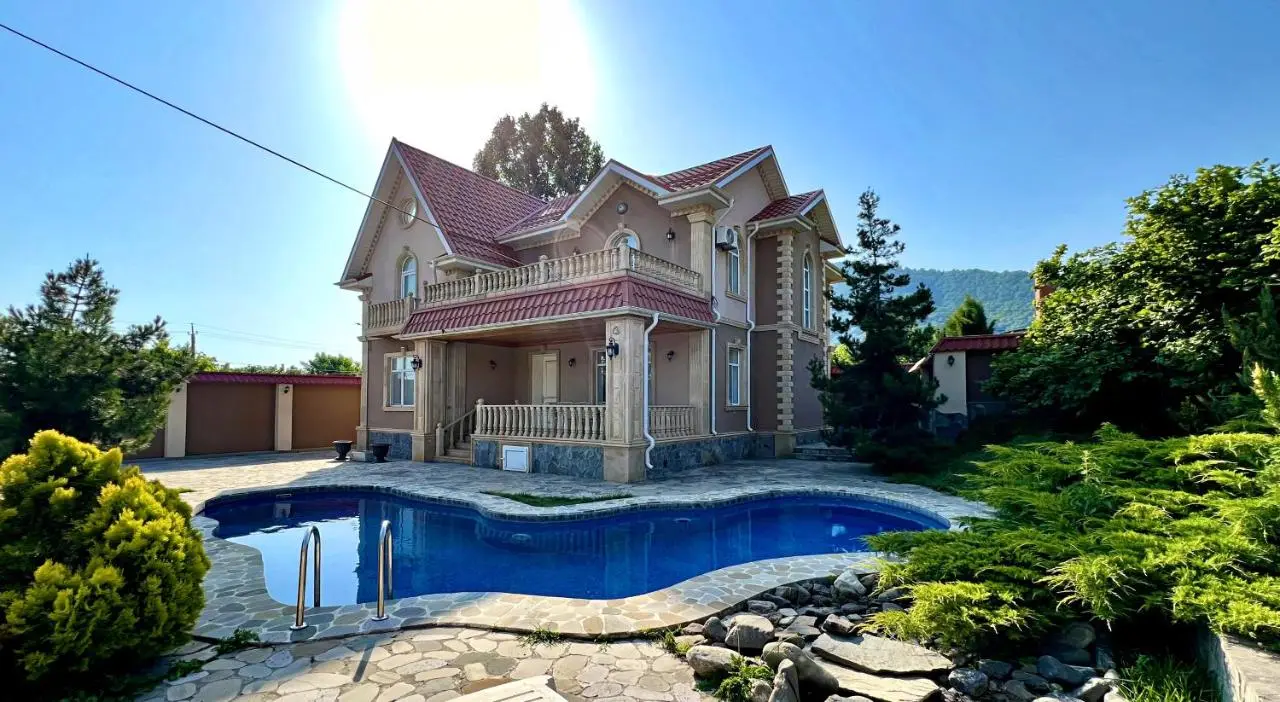 Luxury Villa in Qabala
