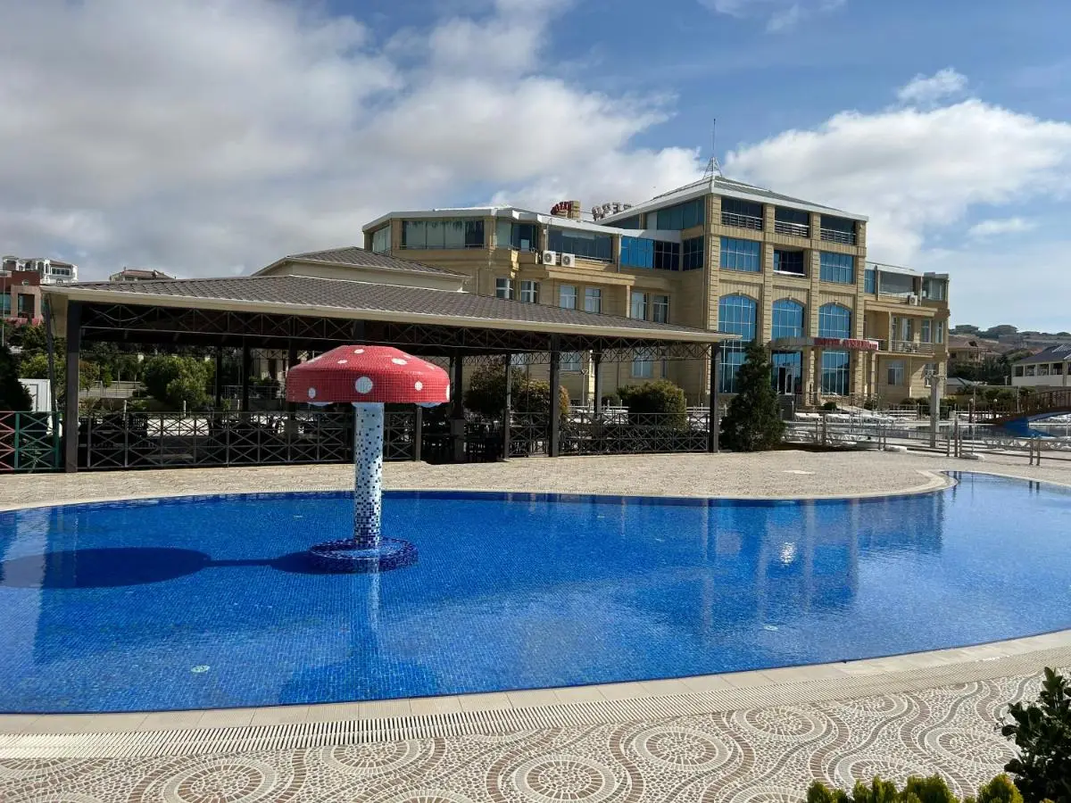 Aysberq Resort
