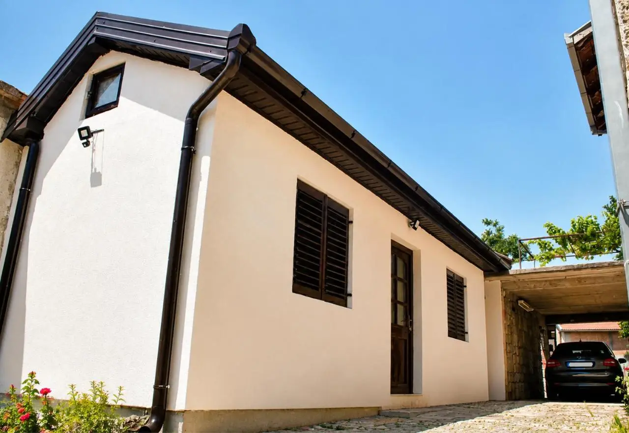 Balkan House