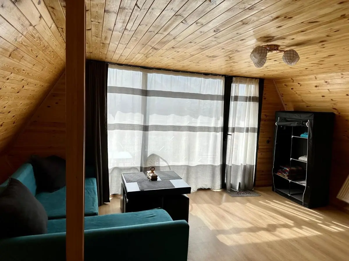 T&T cottage
