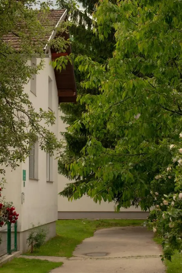 Apartment Dil