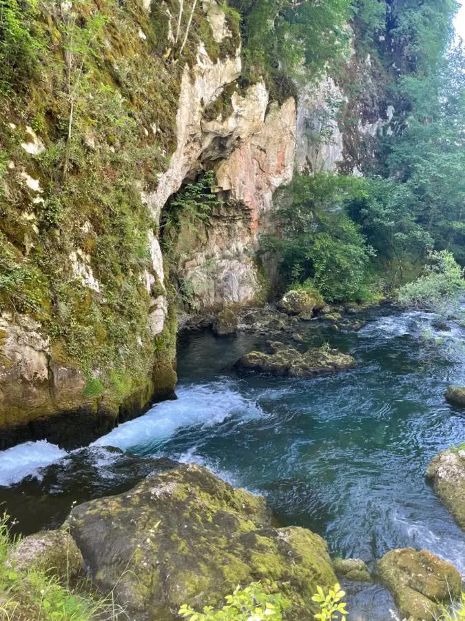 Vikendica u prirodi na ranču
