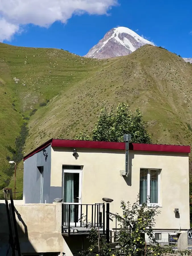 Kazbegi Green Yard