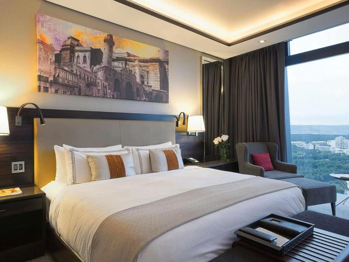 Fairmont Baku, Flame Towers