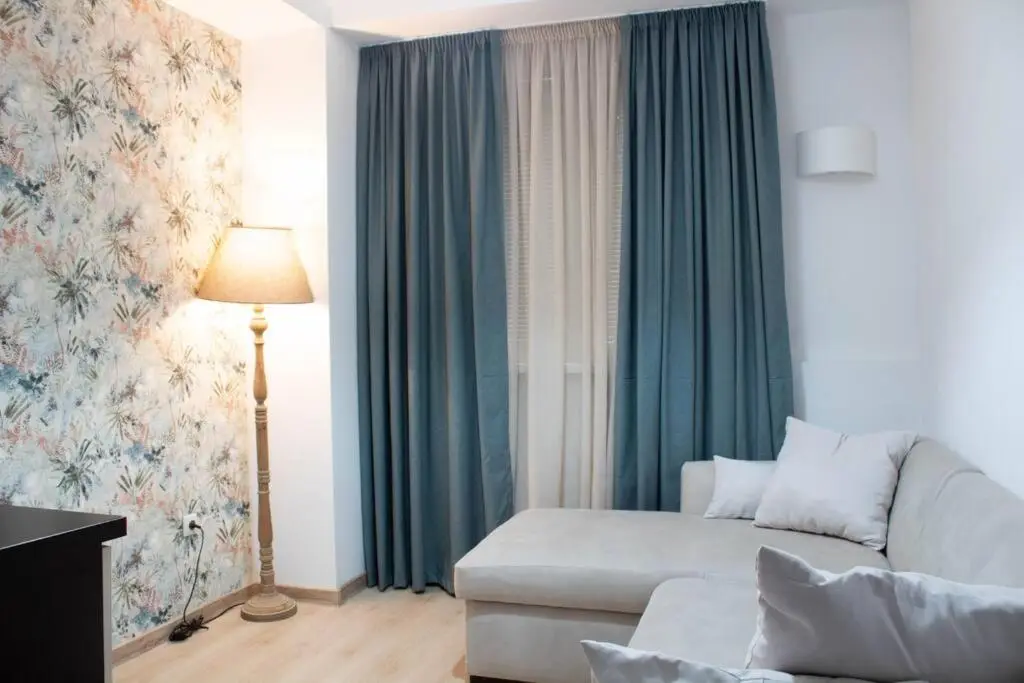 Bluebird, 2 bedroom stylish apartment in Batumi