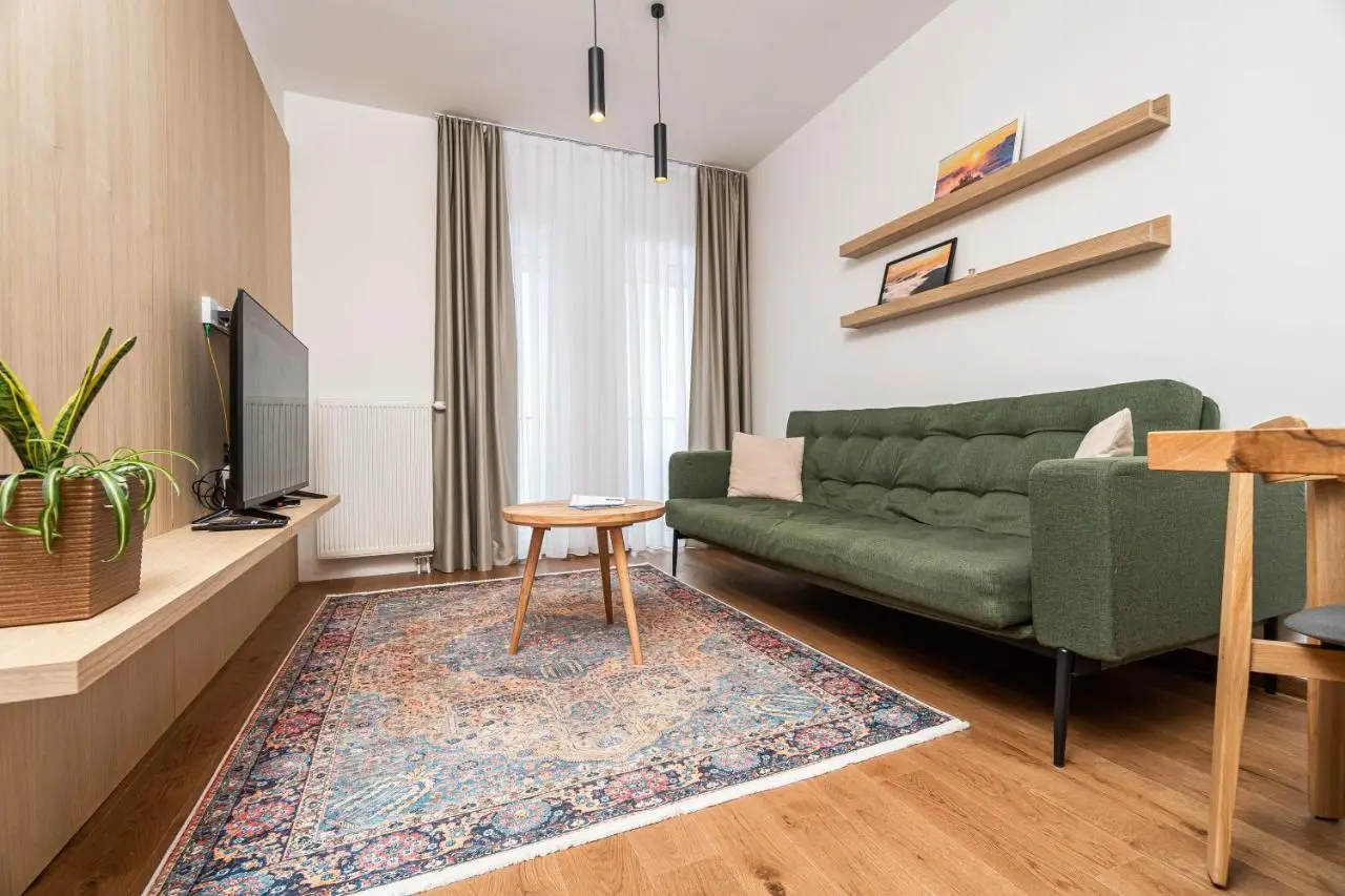 Aparthotel RAJSKA