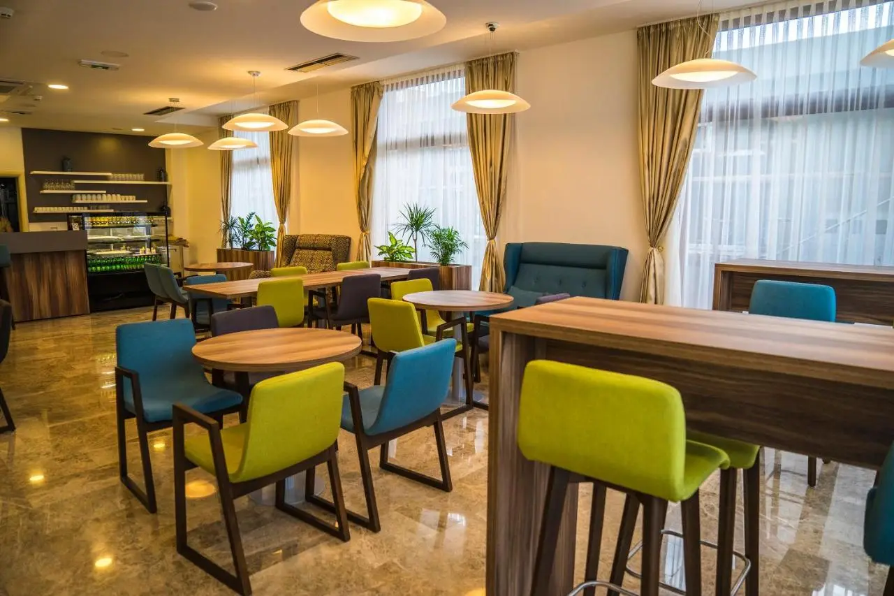 Hotel Kapetanovina