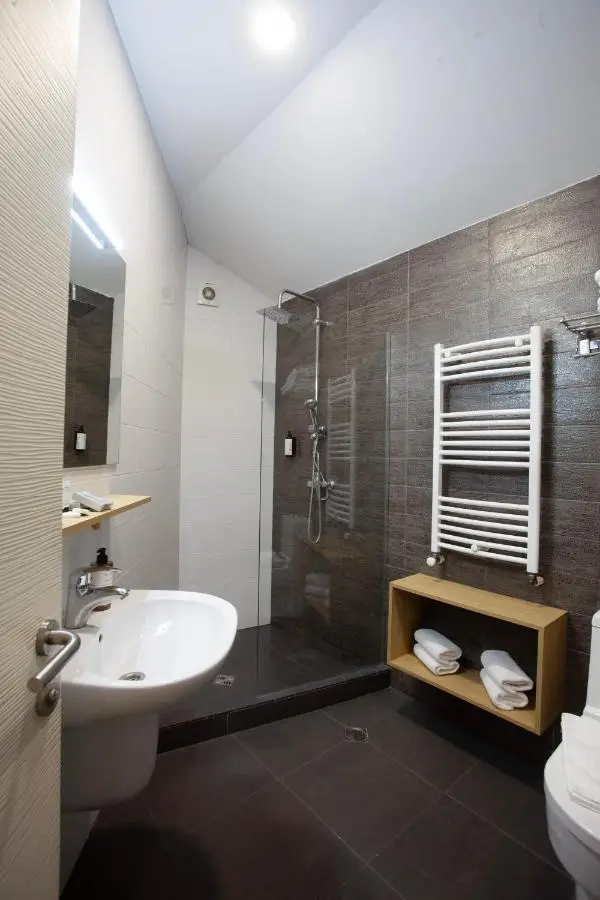 Alliance Hotel