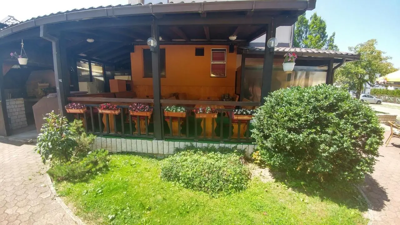 Hotel Delminium