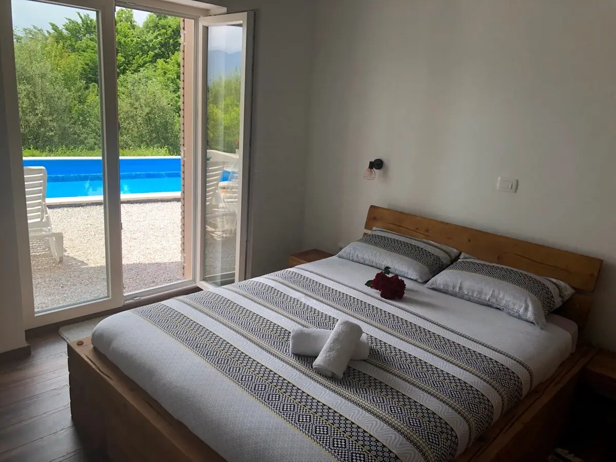 Woodrock Villa