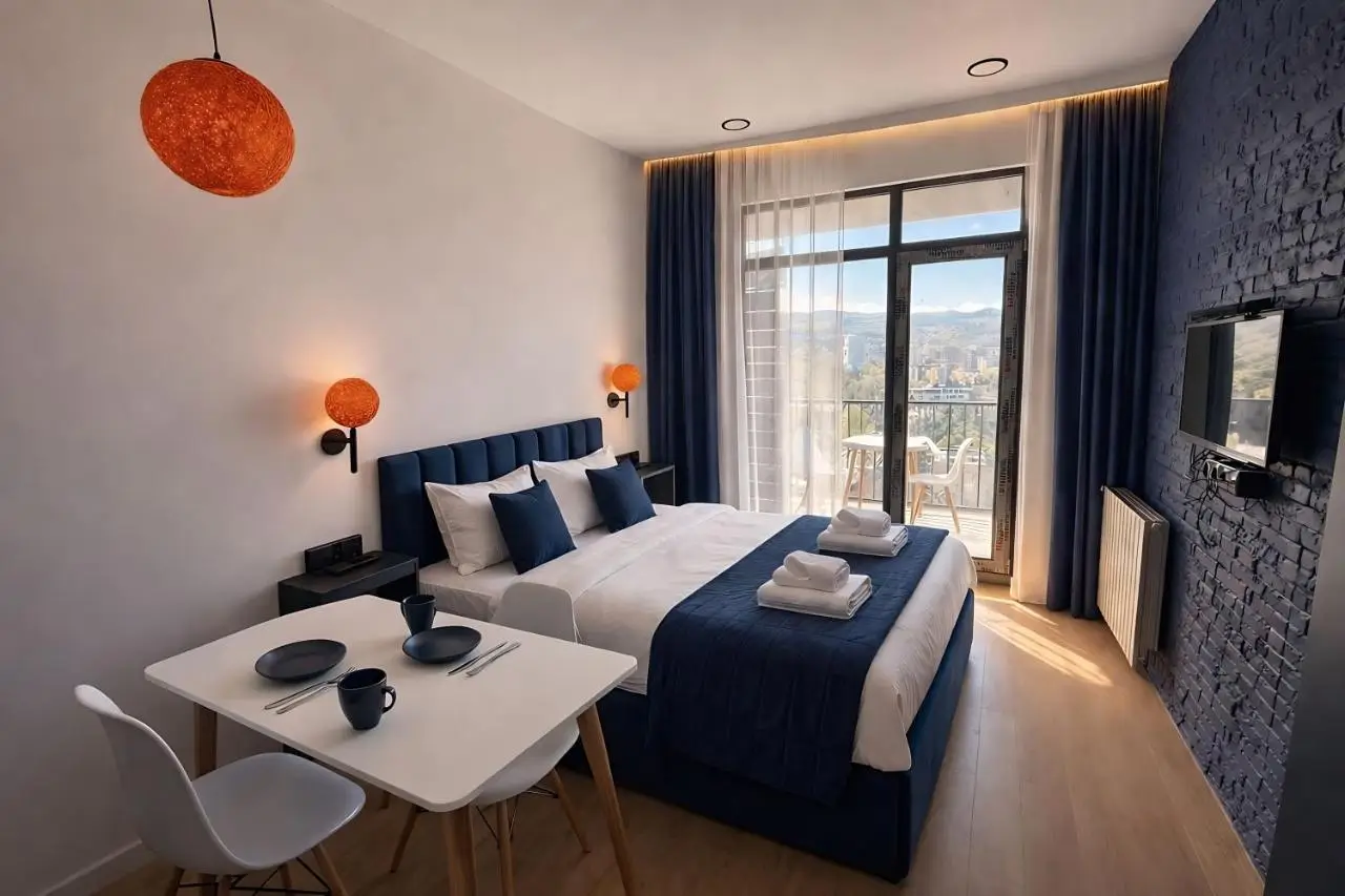 Park Ortachala Apartments with River and City View