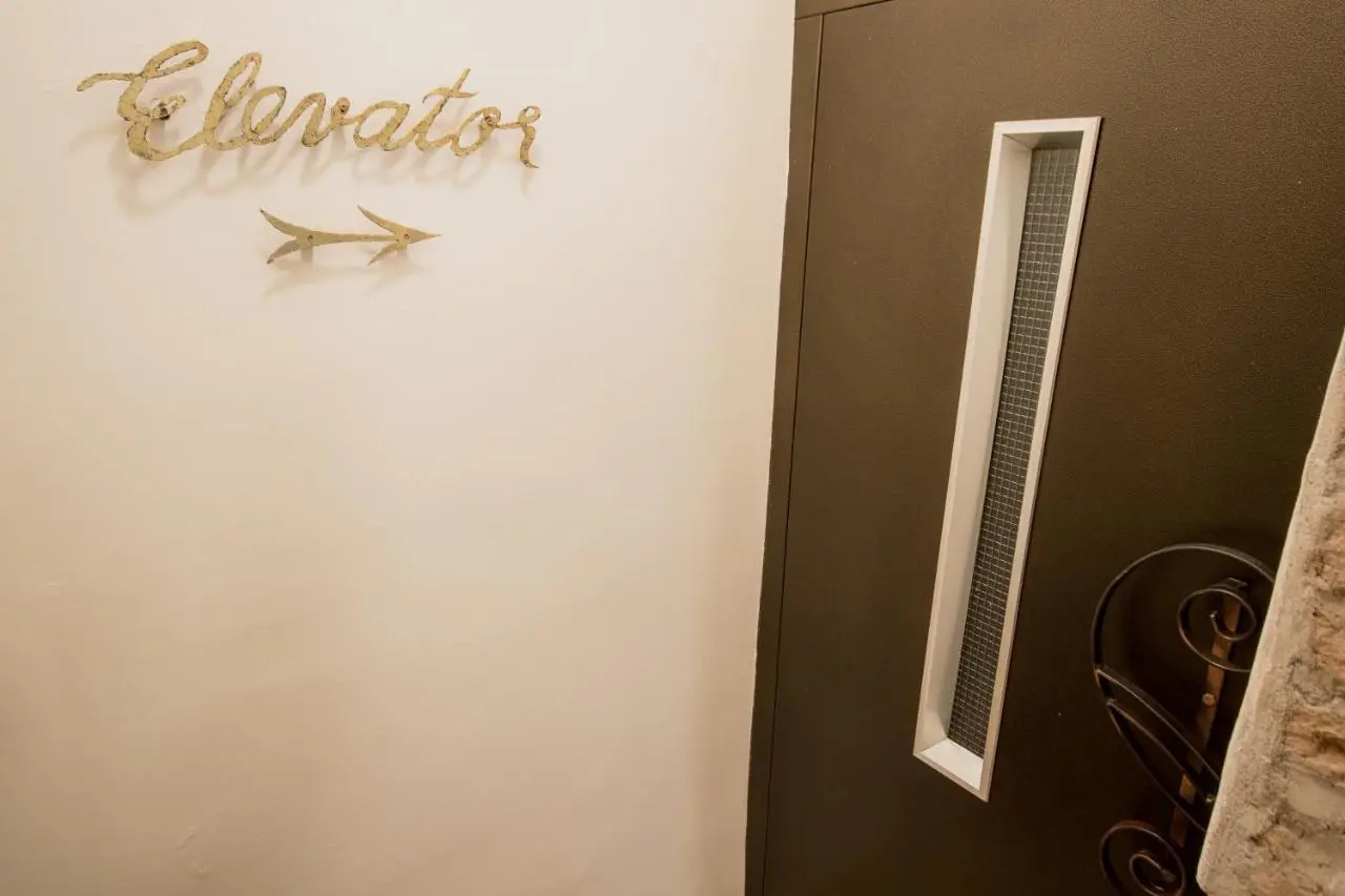 Hotel Ovo malo duše